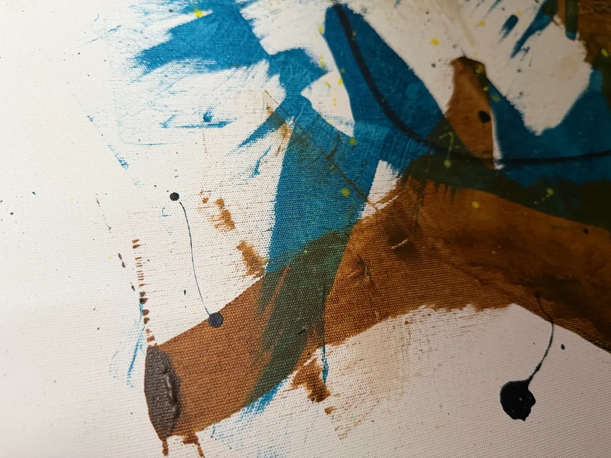 Surface detail — Crossing Currents by Alyne Perfeito, 80 x 120 cm (31 x 47 in)